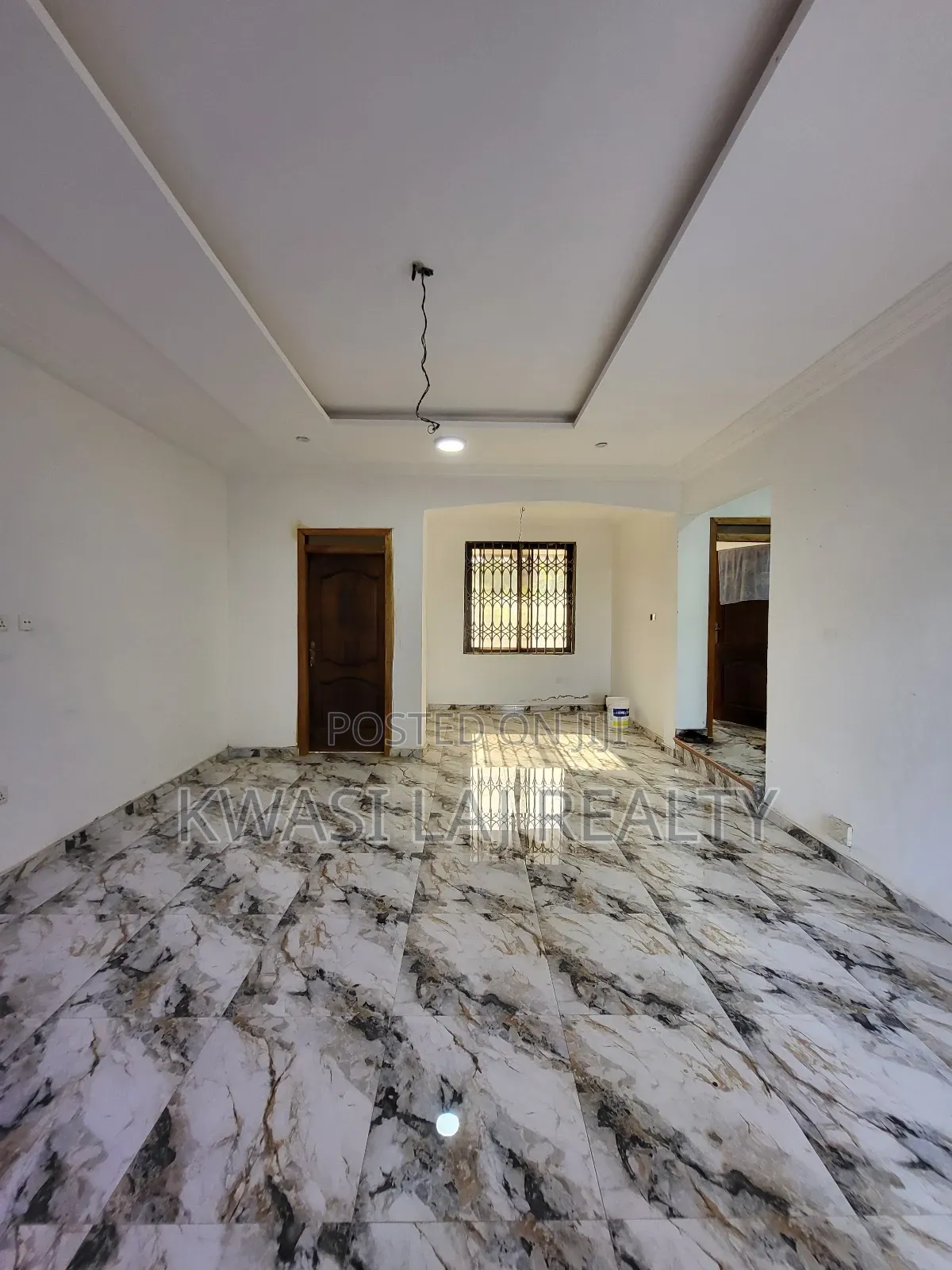 2bdrm Apartment in Redtop, West Hills Mall Area for rent in West Hills Mall Area
