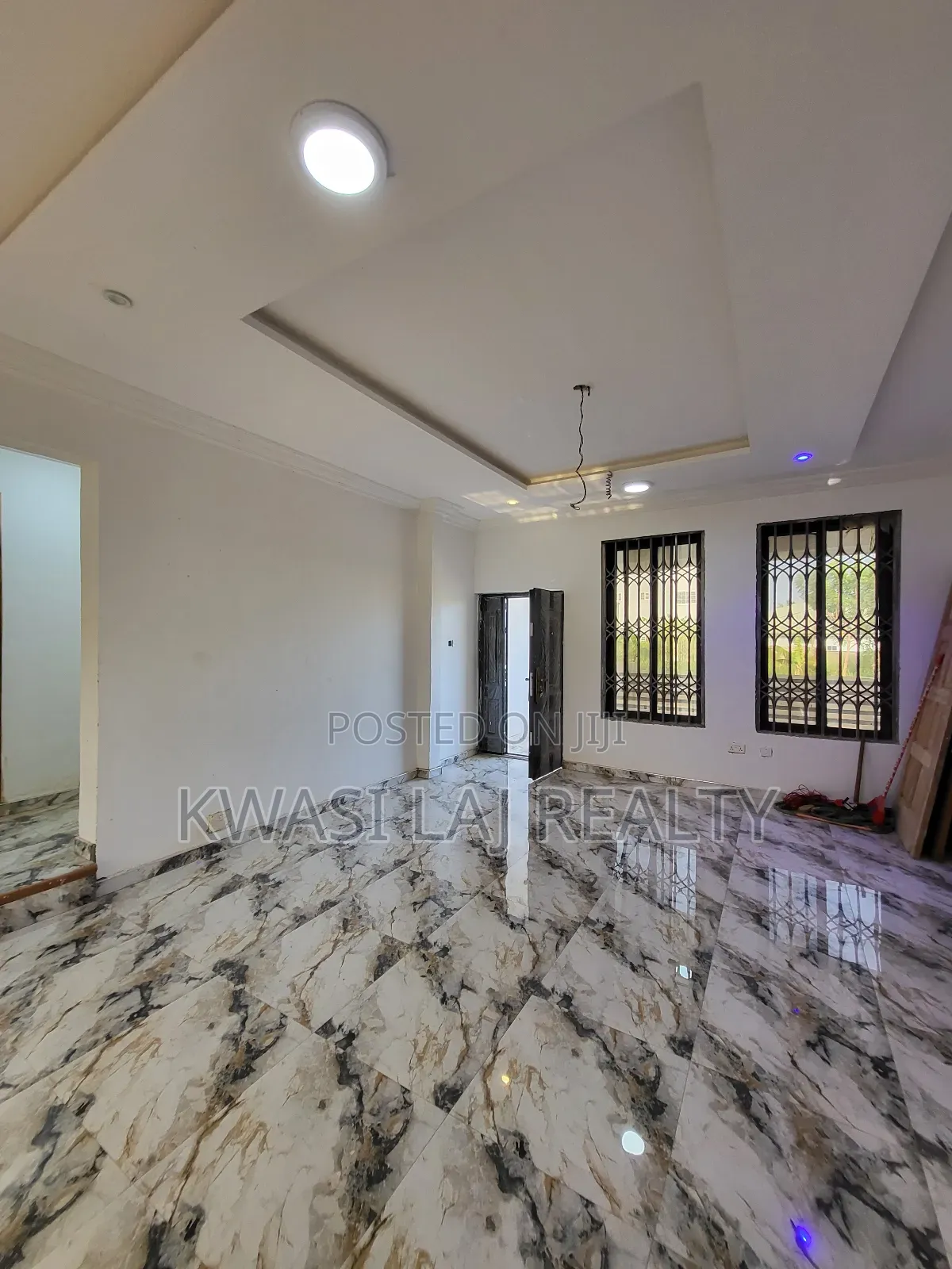 2bdrm Apartment in Redtop, West Hills Mall Area for rent in West Hills Mall Area