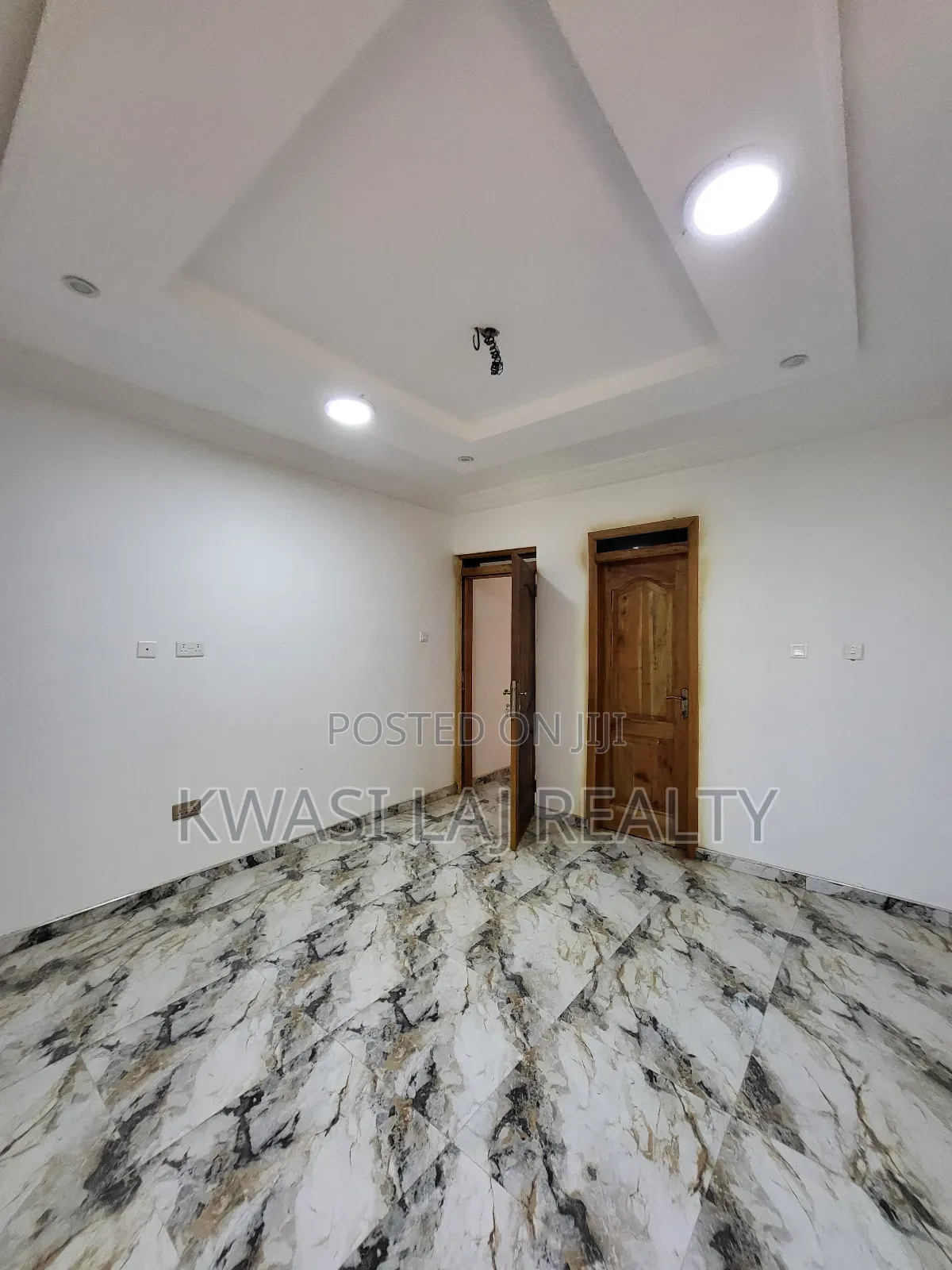 2bdrm Apartment in Redtop, West Hills Mall Area for rent in West Hills Mall Area