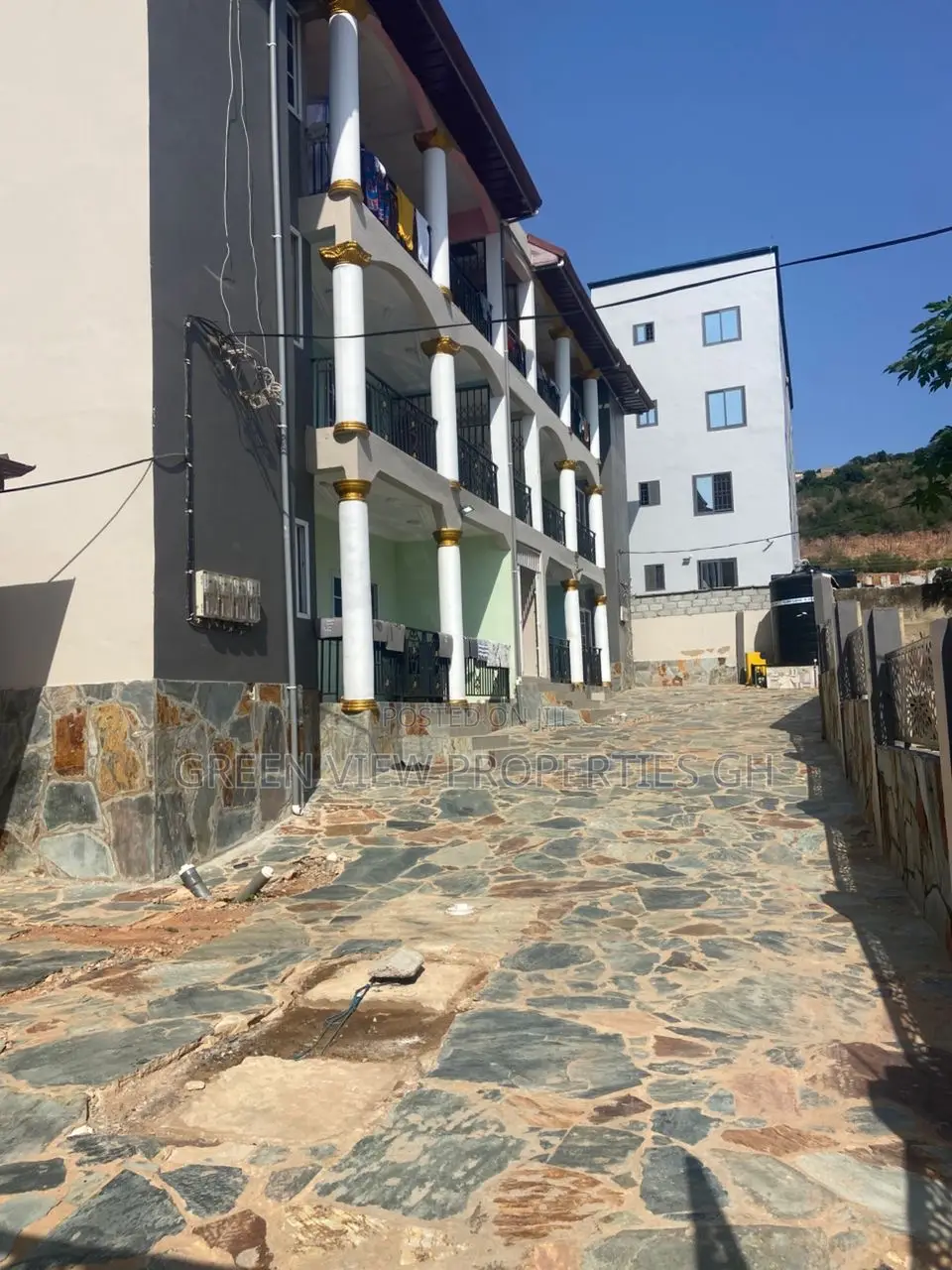 2bdrm Apartment in West Hills Mall Area for rent in West Hills Mall Area