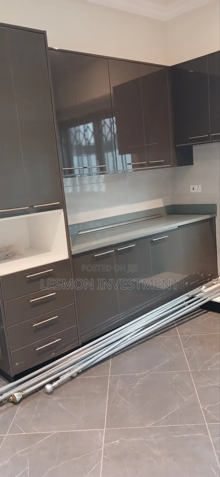 4bdrm House in East Legon for sale in East Legon
