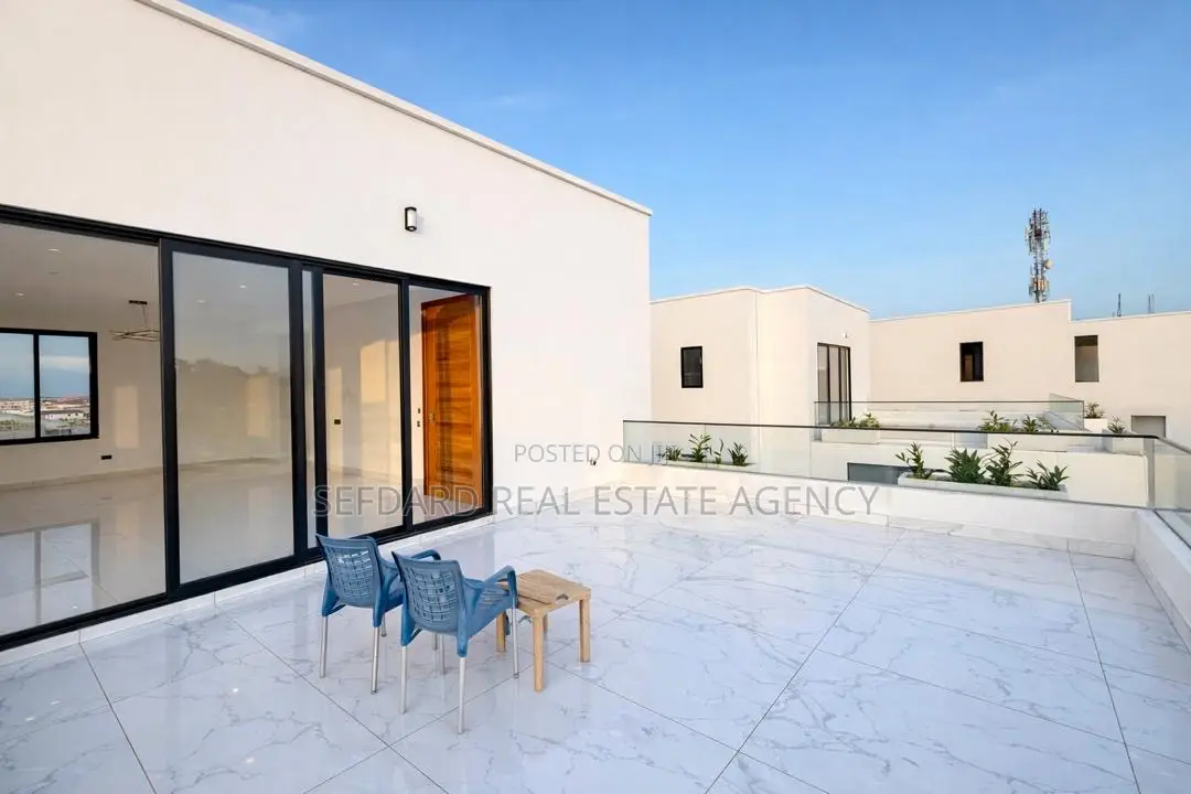 6bdrm House in Sefdard Properties, Adjiriganor for sale in Adjiriganor