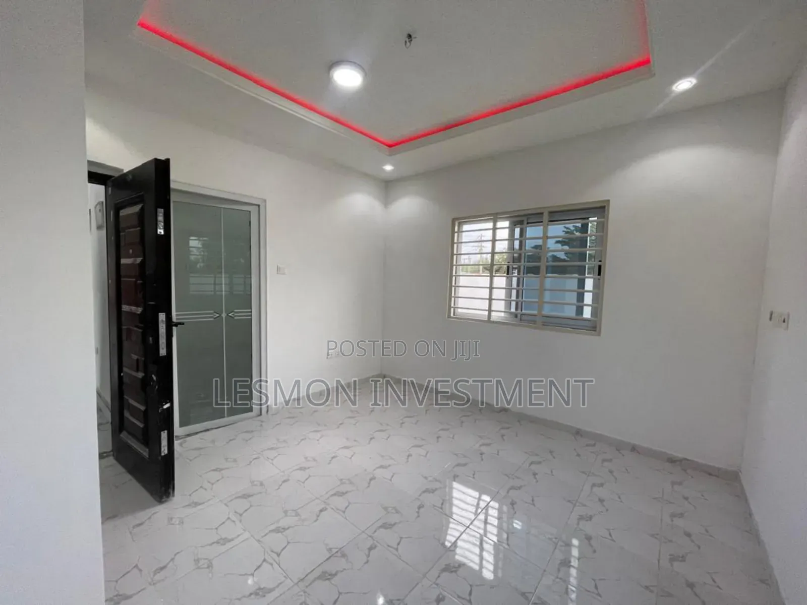 3bdrm Bungalow in Lesmon Investments, Baatsona Total for sale in Baatsona Total