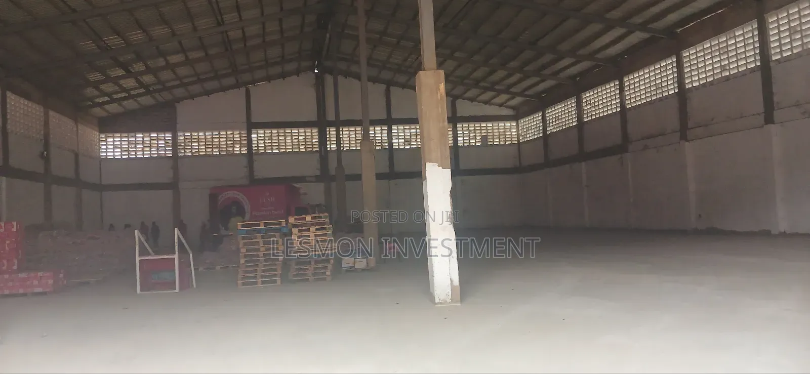 Warehouse Measuring 1200 SQM Is for Rent at Dzorwulu for Rent in Dzorwulu