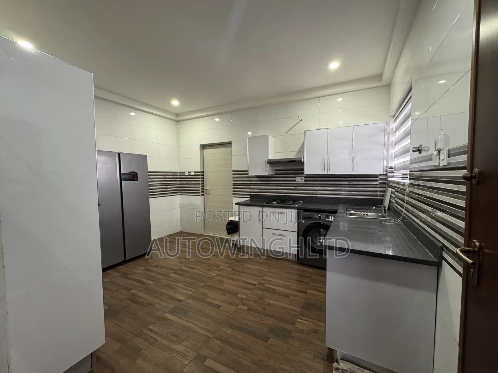 Furnished 4bdrm House in Luxe Palace, East Legon for rent in East Legon
