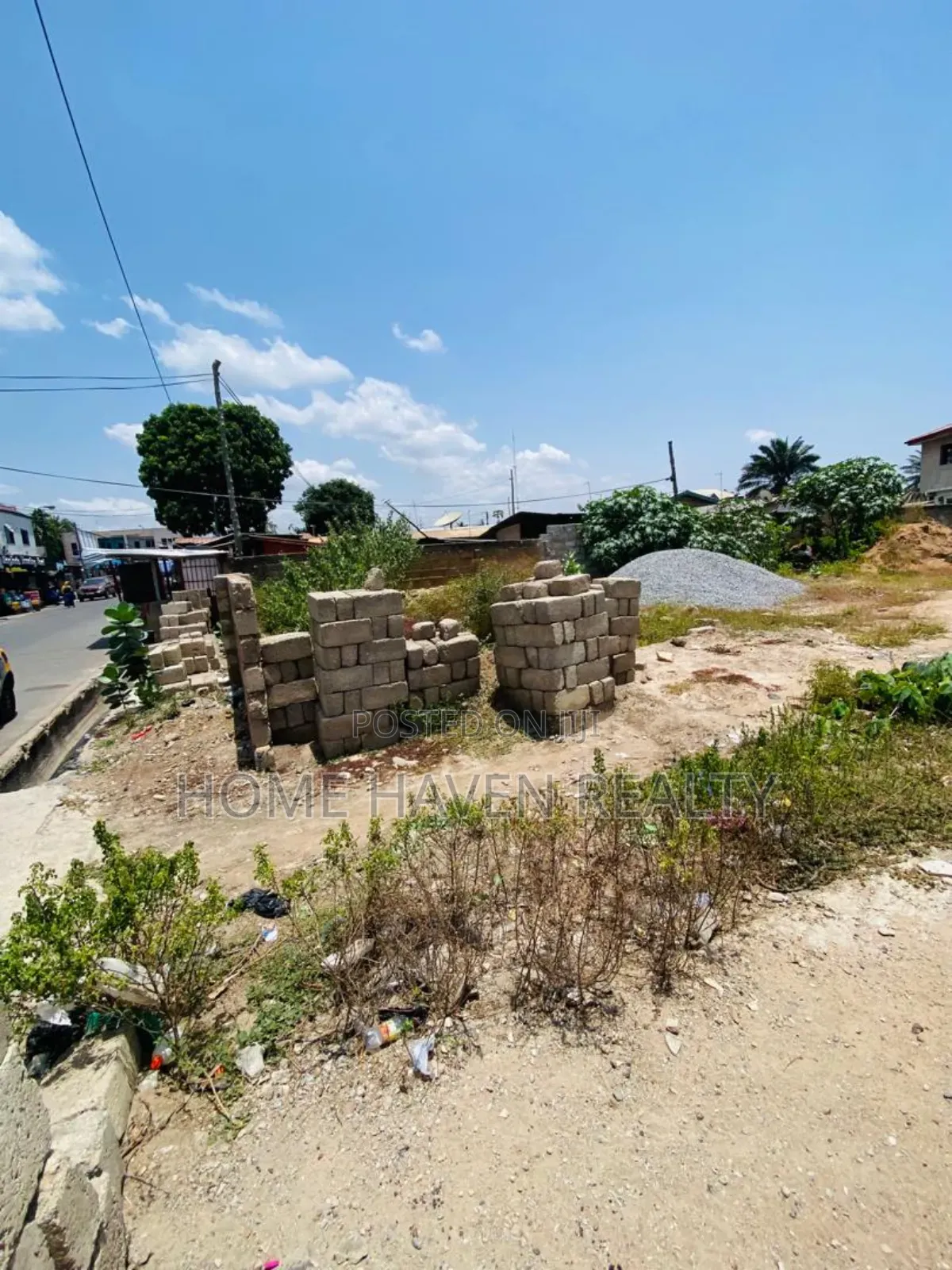 70/100 Plot of Land for Sale at Alajo Main Road in Polo Park
