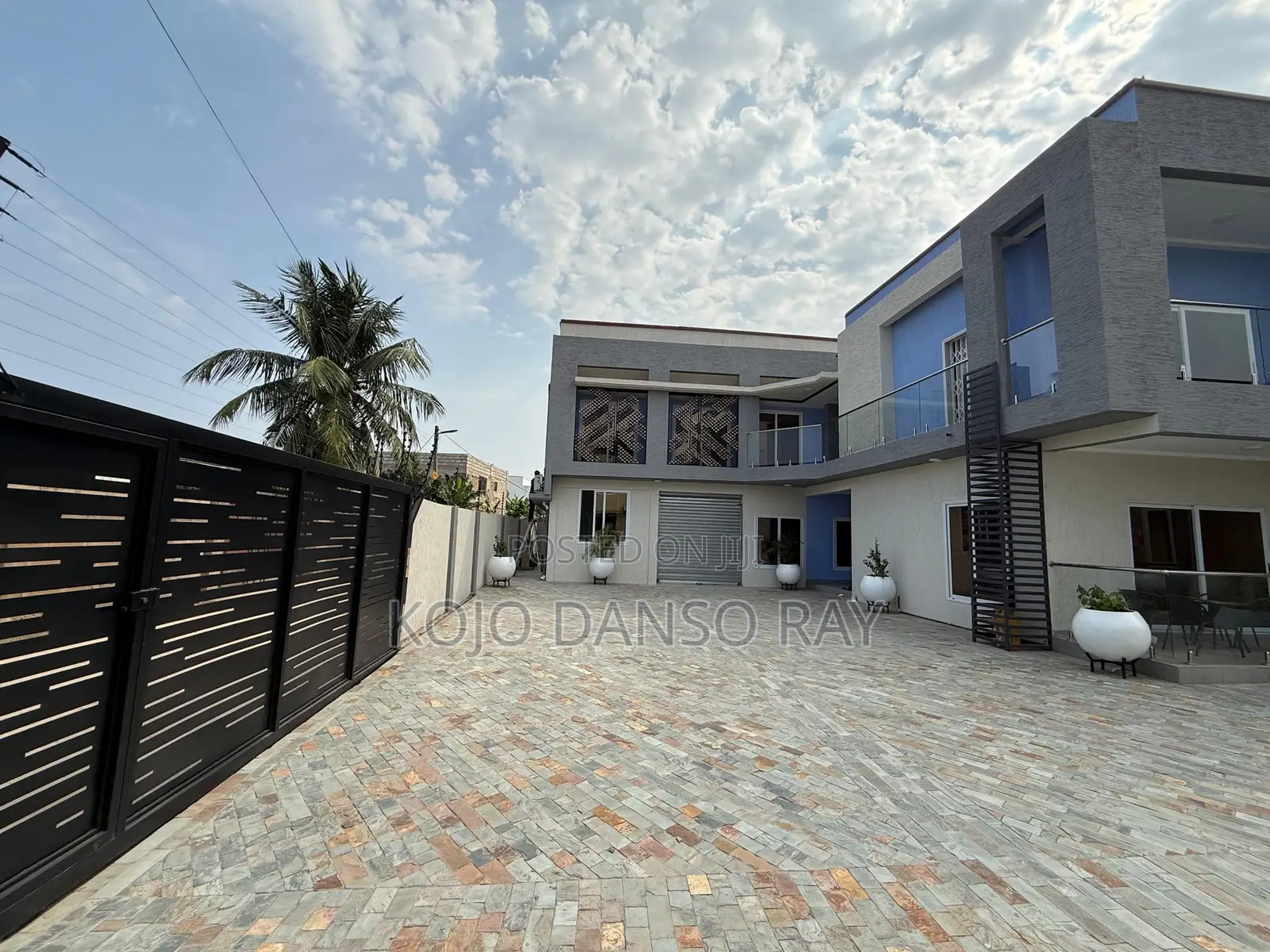 Furnished 2bdrm Apartment in Pandak Agency, East Legon for rent in East Legon