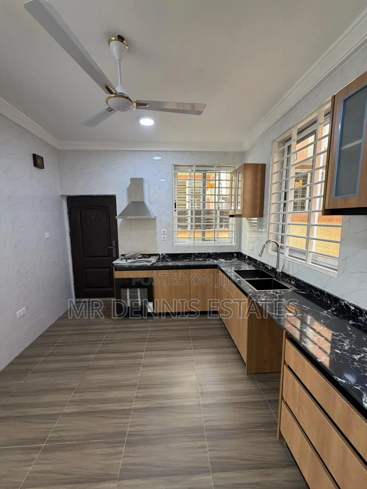 2bdrm Apartment in Achimota , Mile 7 for rent in Mile 7