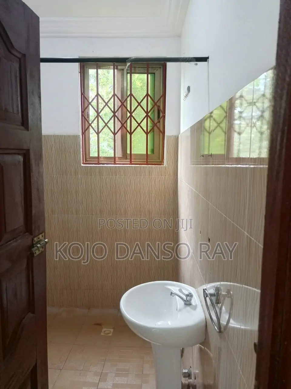 3bdrm Apartment in Pandak Agency, Adenta for rent in Adenta
