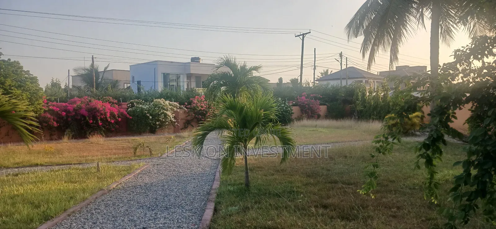 3bdrm Villa in Lesmon Investment, Baatsona Total for rent in Baatsona Total