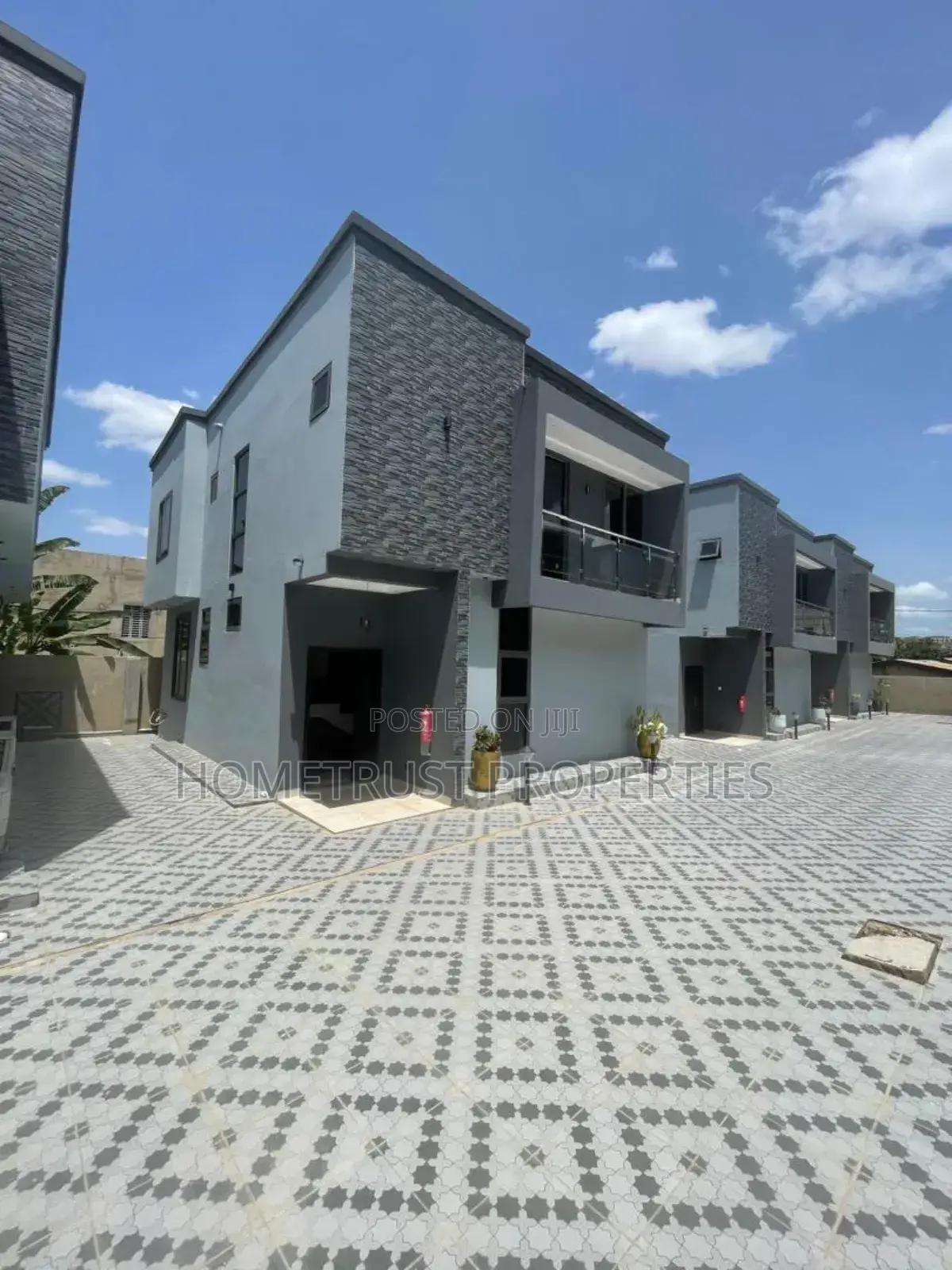 4bdrm Apartment in Taifa Mr. Agyei Area, Police Station for rent in Police Station