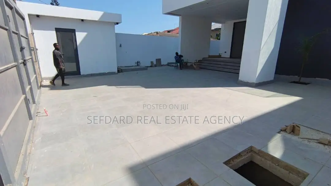 4bdrm Duplex in Sefdard Properties, Tseaddo for sale in Tseaddo