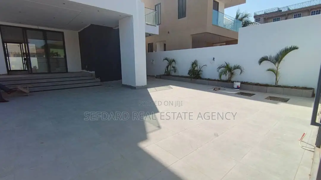 4bdrm Duplex in Sefdard Properties, Tseaddo for sale in Tseaddo