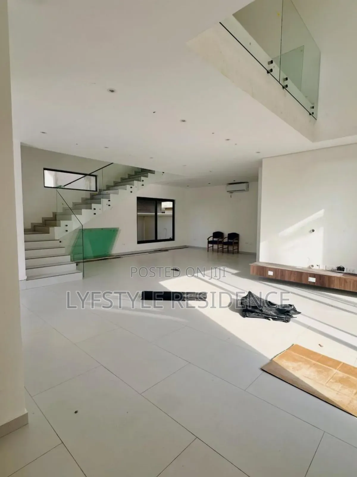 4bdrm House in Adjiringanor East, Boundary Road Area for sale in Boundary Road Area