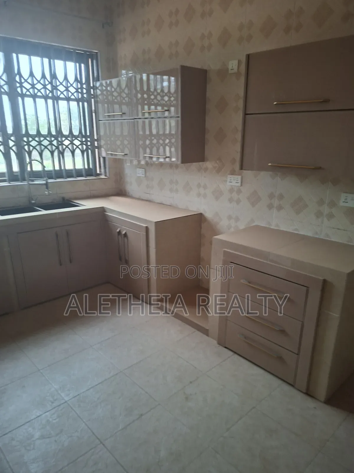 2bdrm Apartment in Frafraha for rent in Frafraha