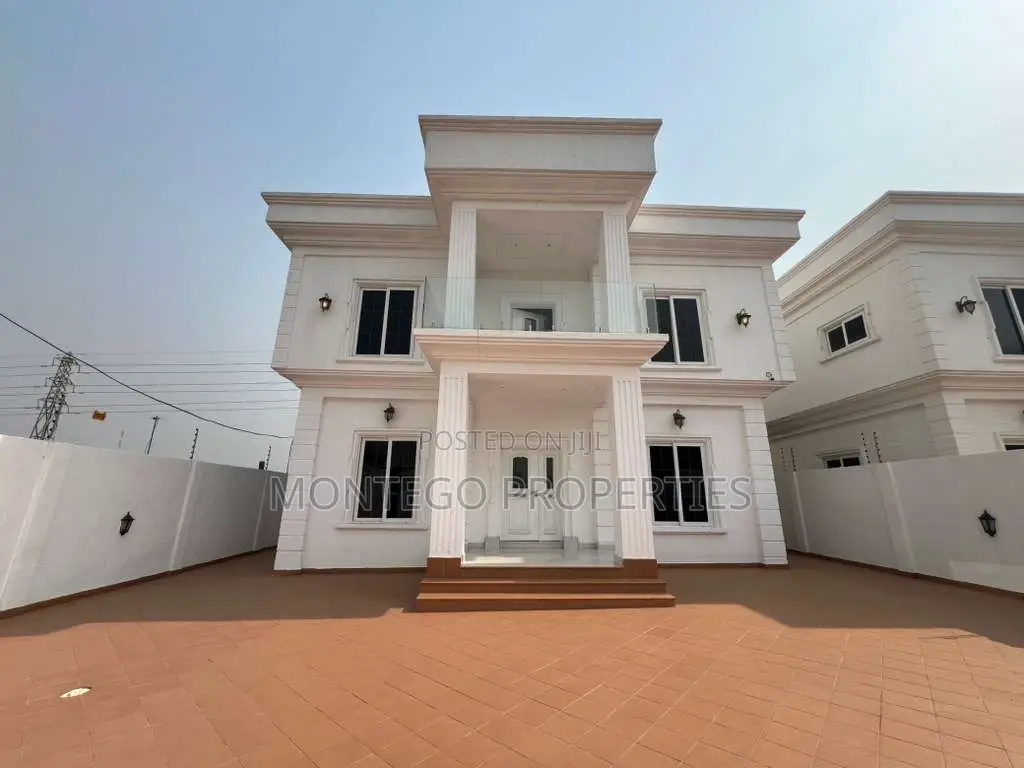 4bdrm House in East Legon, American House for rent in American House