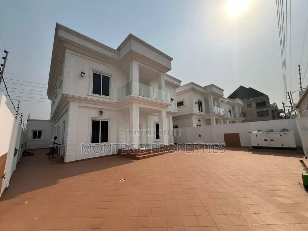 4bdrm House in East Legon, American House for rent in American House