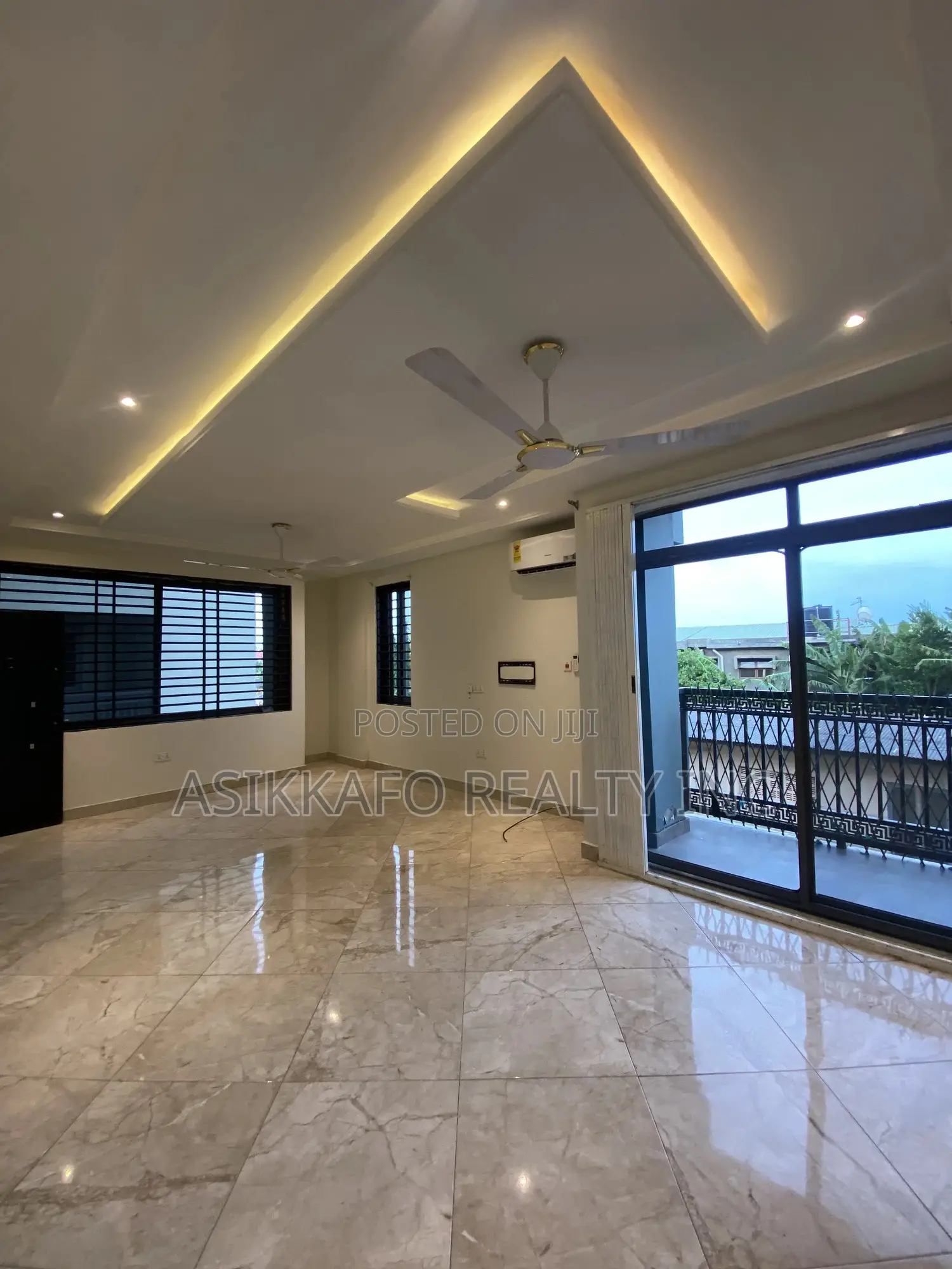 2bdrm Apartment in Baatsona-Addogonno, Spintex for rent in Spintex