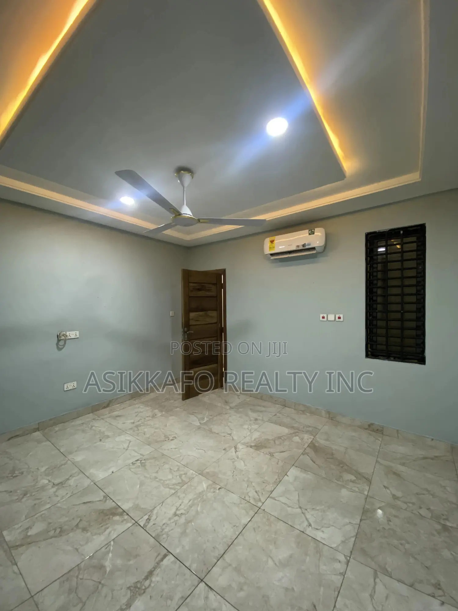 2bdrm Apartment in Baatsona-Addogonno, Spintex for rent in Spintex