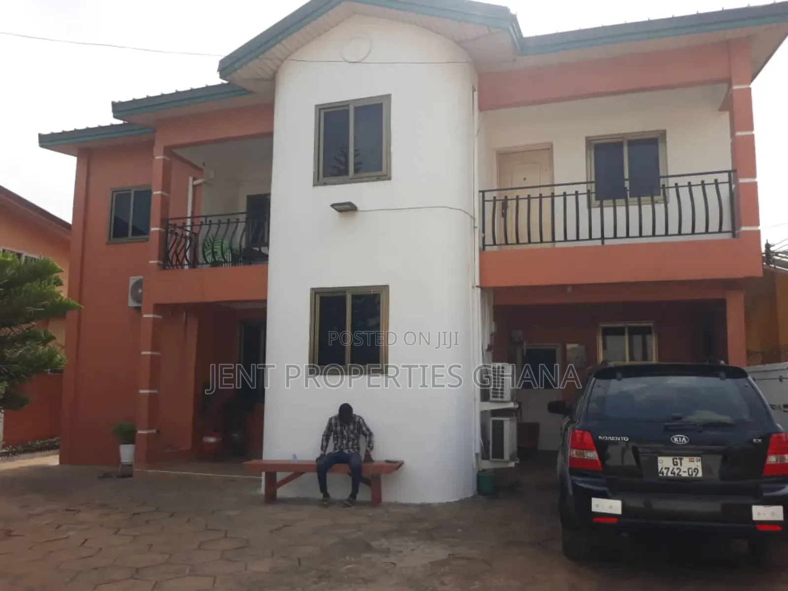 5bdrm House in Dzorwulu for sale in Dzorwulu