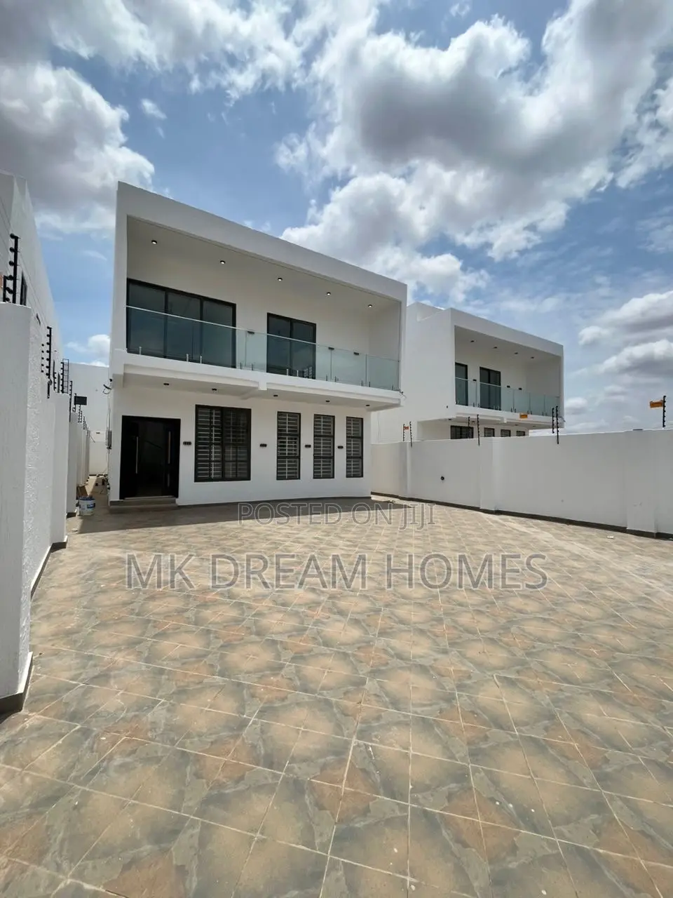 4bdrm House in Lake Side Estate for sale in Lake Side Estate