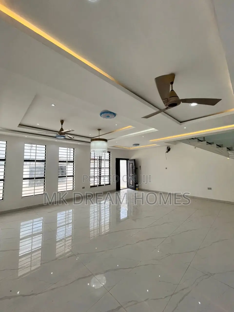 4bdrm House in Lake Side Estate for sale in Lake Side Estate
