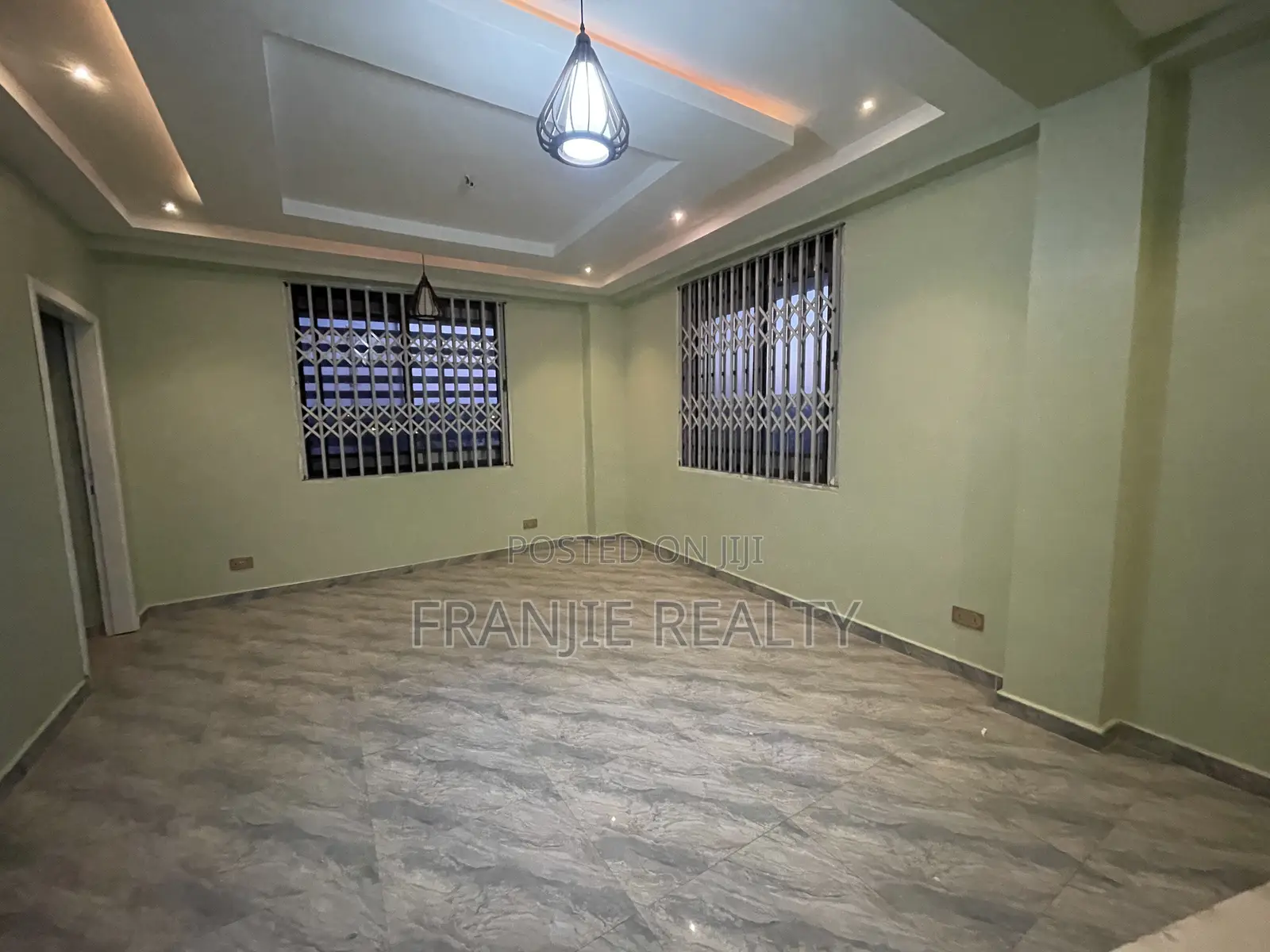 2bdrm Apartment in Franjie Realty, Lapaz for rent in Lapaz