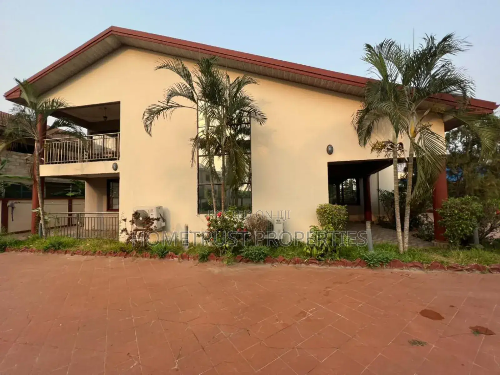 5bdrm House in Weija Scc for sale in Weija Junction