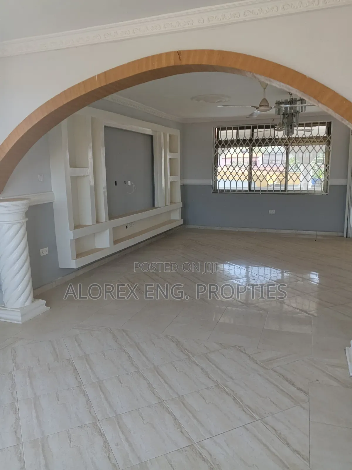 3bdrm Apartment in Housing Down for rent in Housing Down