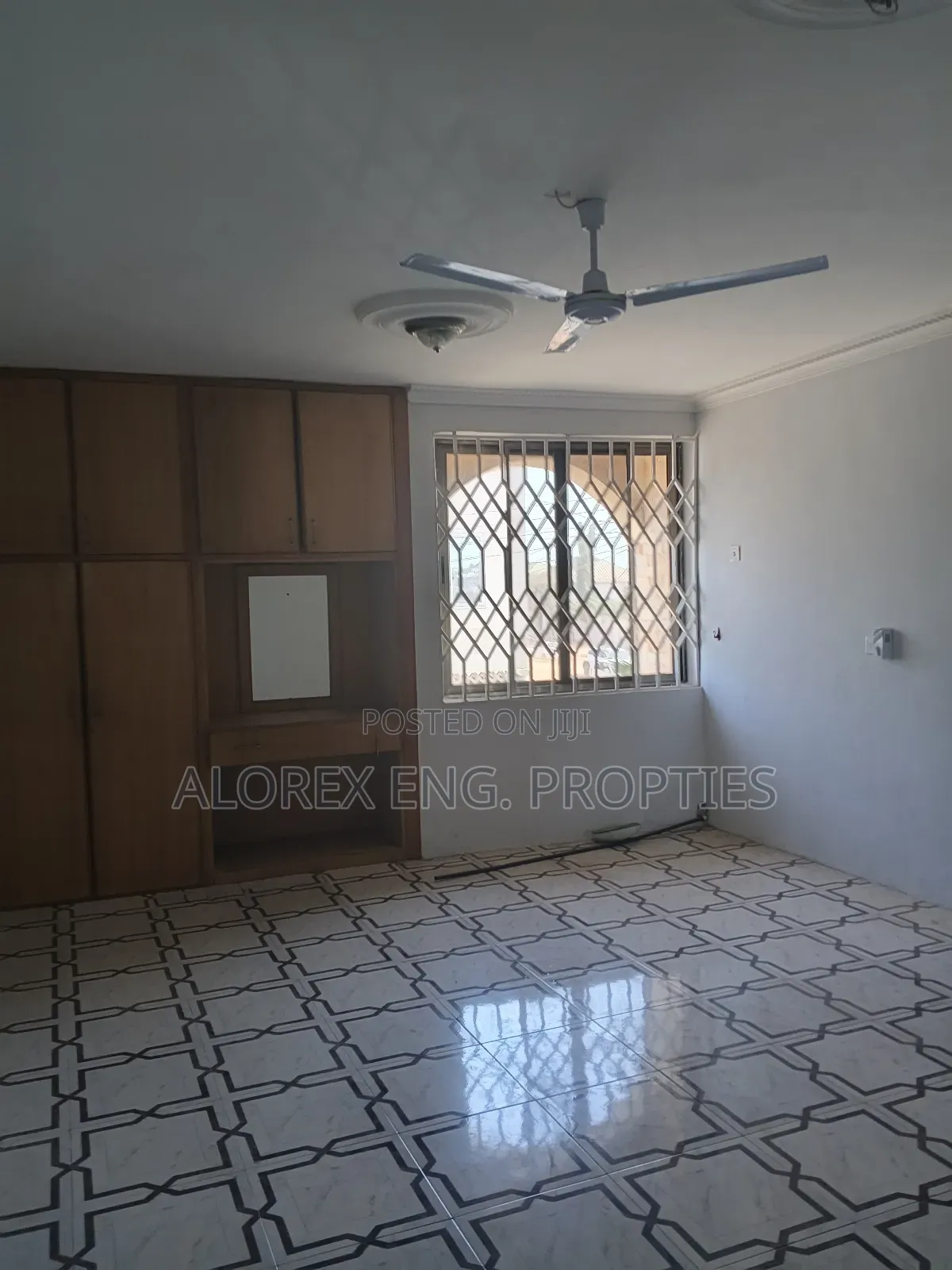 3bdrm Apartment in Housing Down for rent in Housing Down