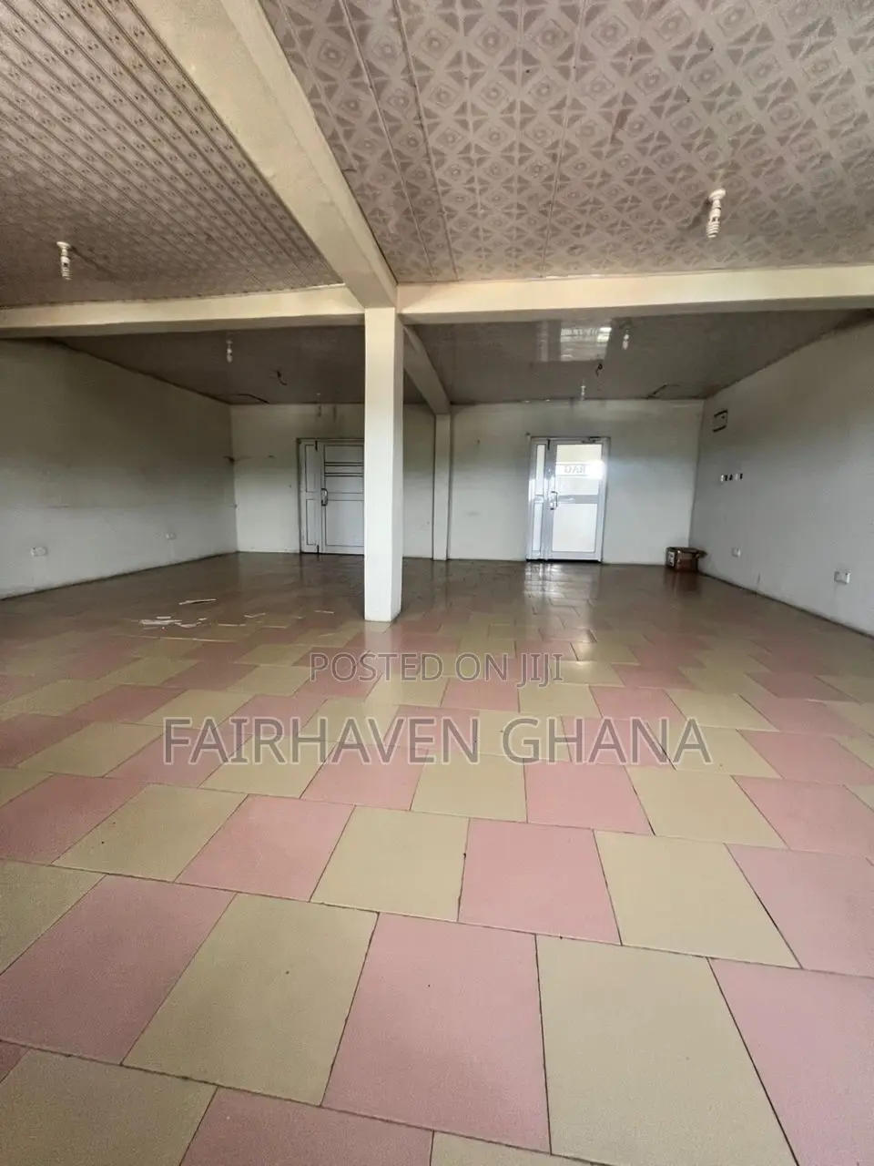 Shop for Rent in Labadi