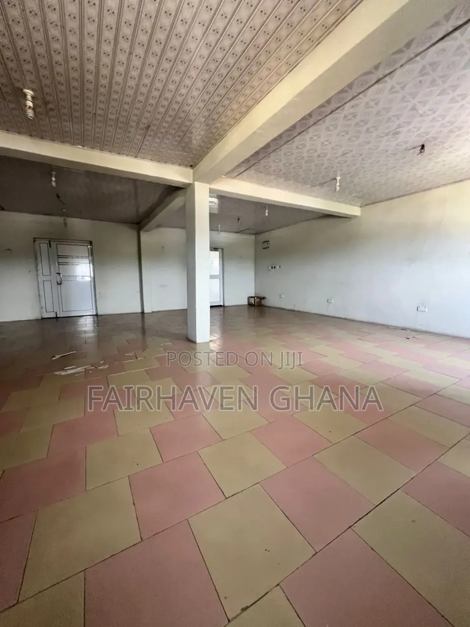 Shop for Rent in Labadi