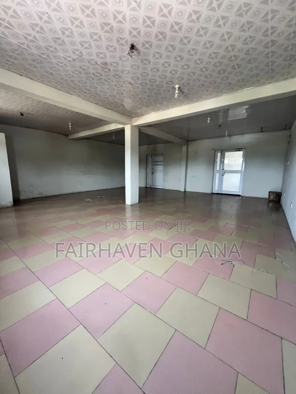 Shop for Rent in Labadi