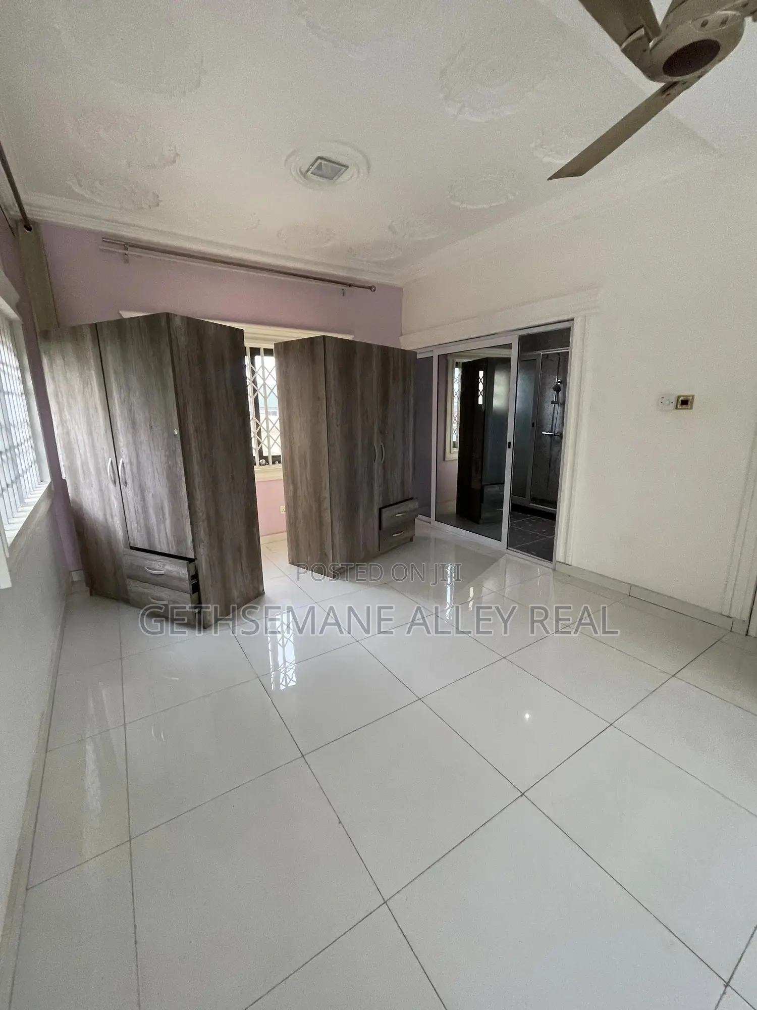 2bdrm Apartment in Gethsemeny Alley, Adenta for rent in Adenta