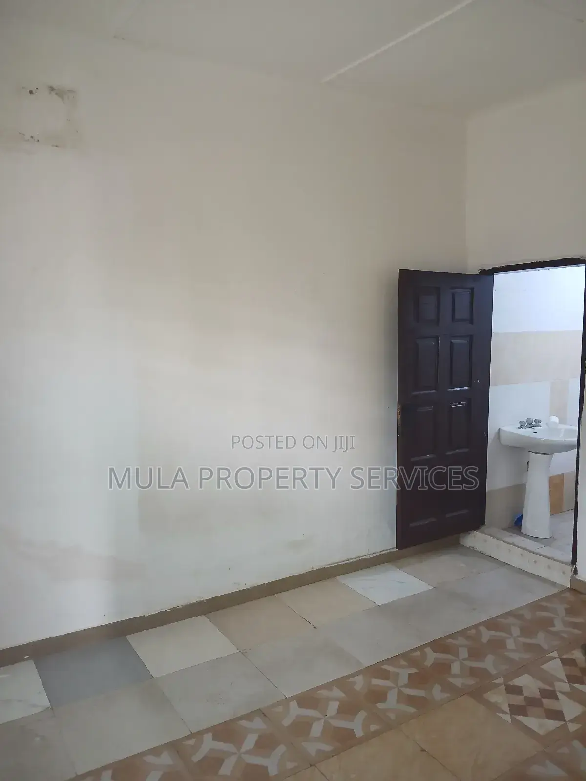 1bdrm Apartment in Mula Property, Police Station for rent in Police Station
