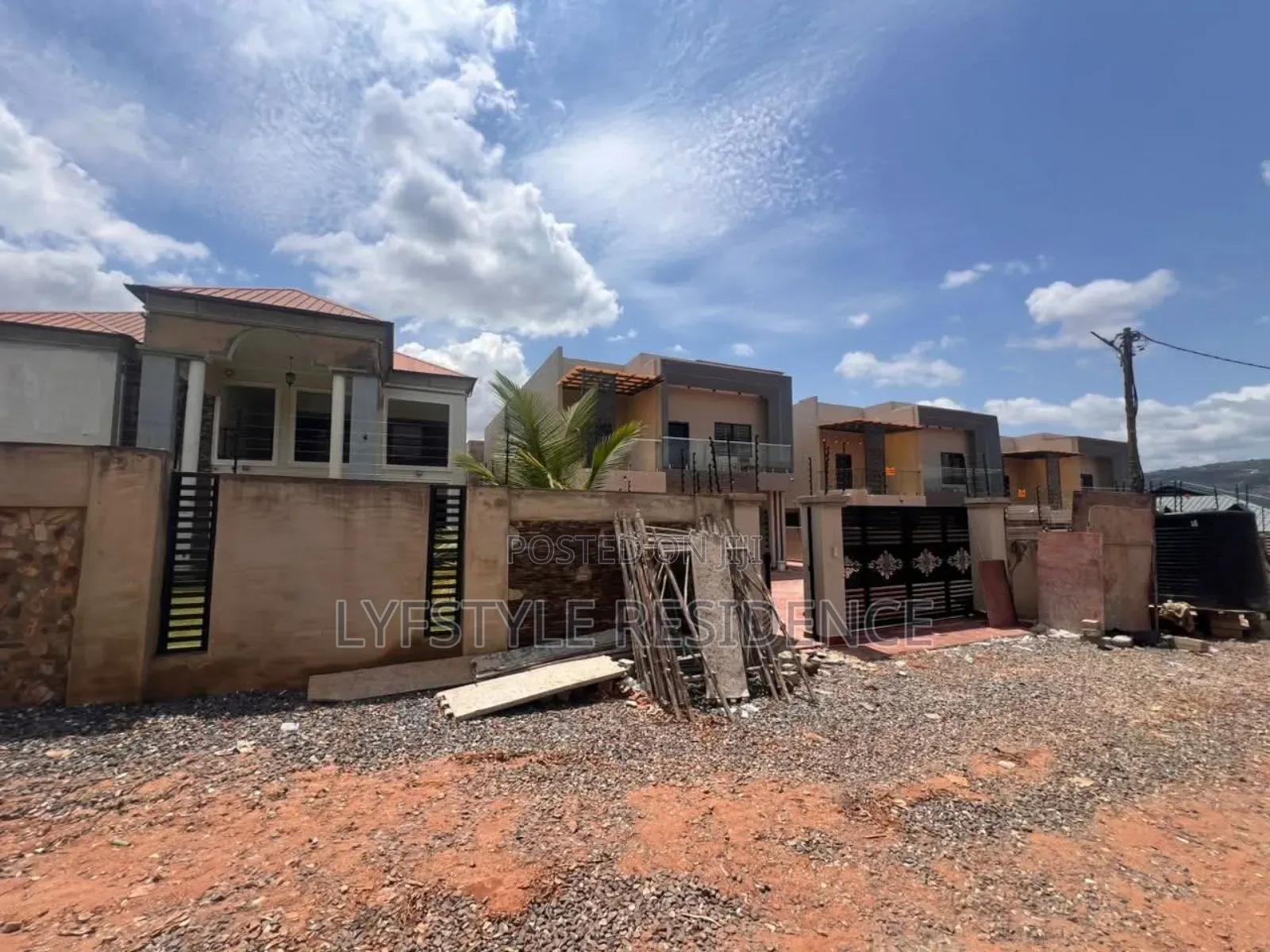 4bdrm House in Focus, Owusu Ansah for sale in Owusu Ansah
