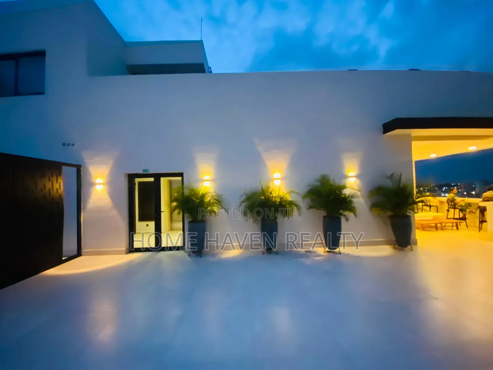 Furnished 3bdrm Apartment in Abelemkpe, Lincoln School Area for rent in Lincoln School Area