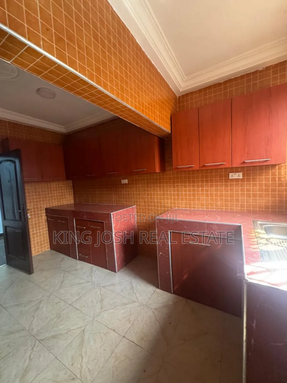 3bdrm Apartment in Lashibi, Klagon for rent in Lashibi