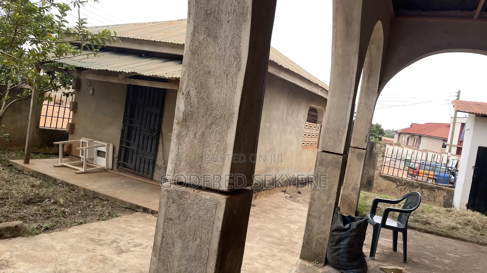 6bdrm House in Adeleke Estates, Kumasi Metropolitan for sale in Kumasi Metropolitan