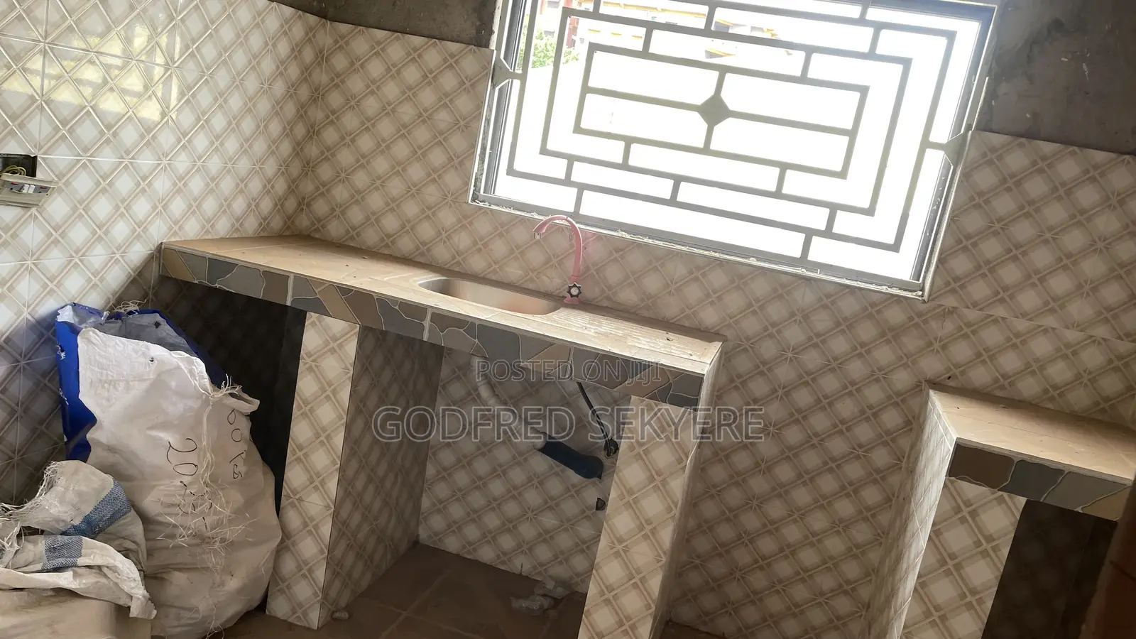 2bdrm Apartment in Adeleke Estates, Kumasi Metropolitan for rent in Kumasi Metropolitan