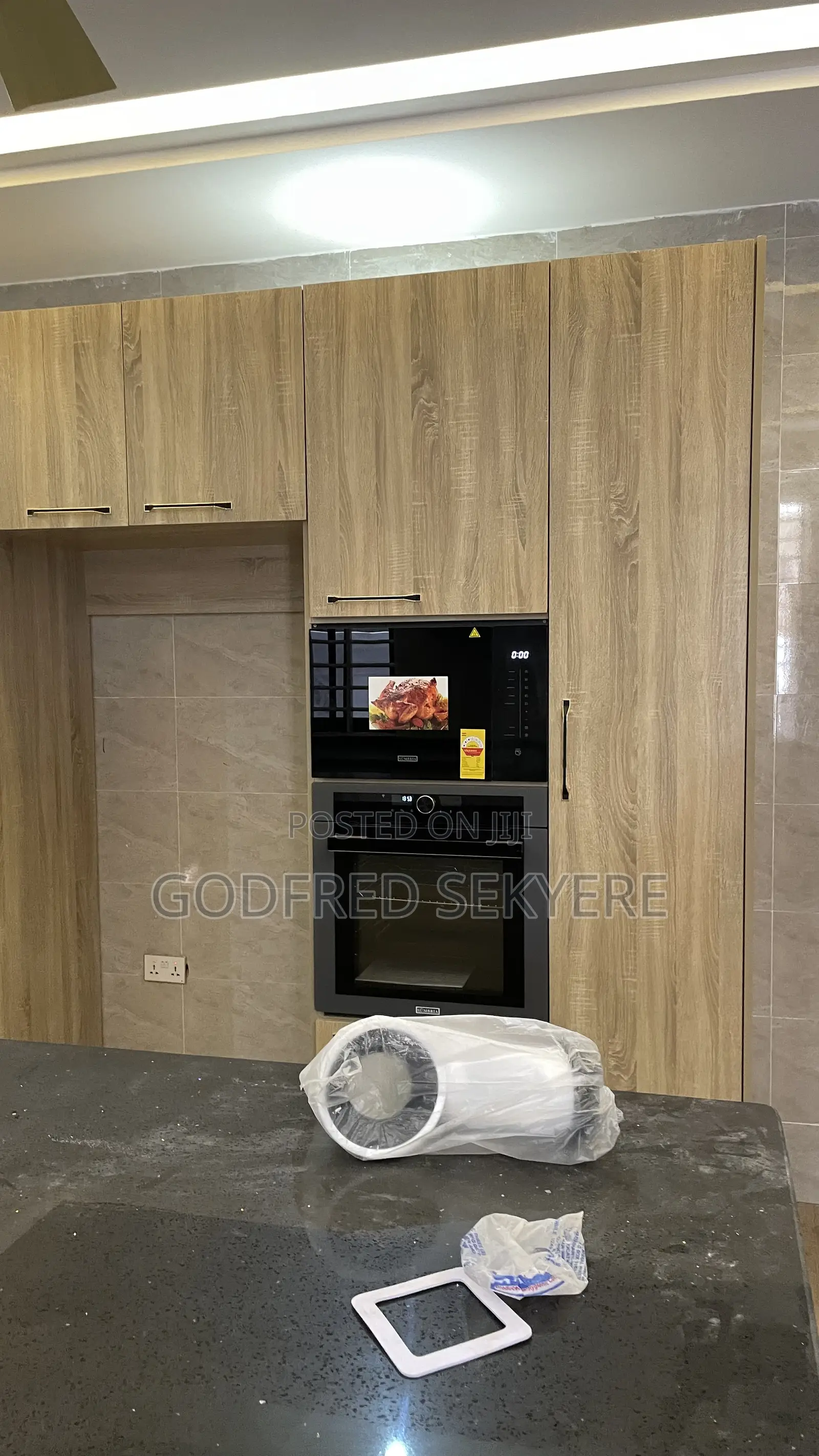 Furnished 6bdrm Mansion in Ipt, Kumasi Metropolitan for sale in Kumasi Metropolitan