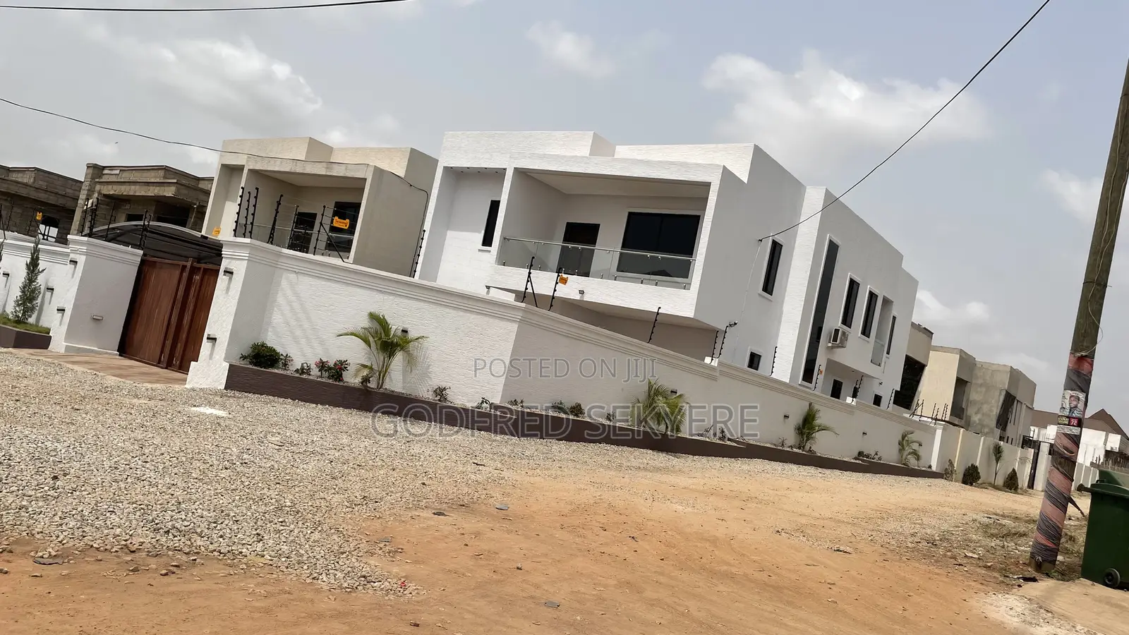 Furnished 6bdrm Mansion in Ipt, Kumasi Metropolitan for sale in Kumasi Metropolitan