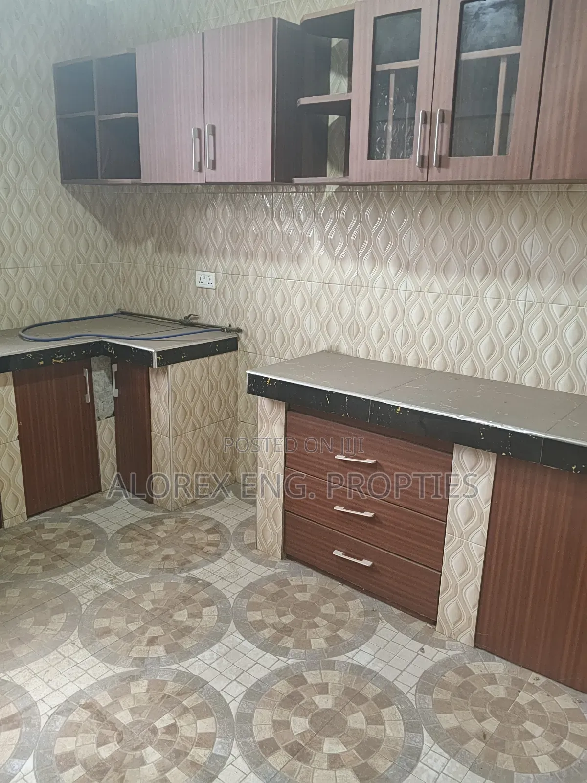 3bdrm Apartment in Air Condition, Oyarifa Mall Area for rent in Oyarifa Mall Area