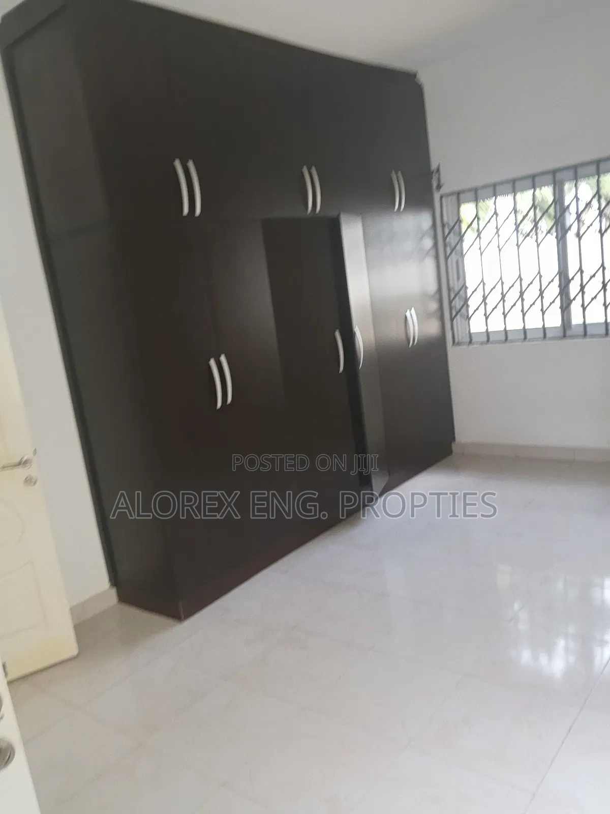 3bdrm Apartment in Oyarifa for rent in Oyarifa Mall Area