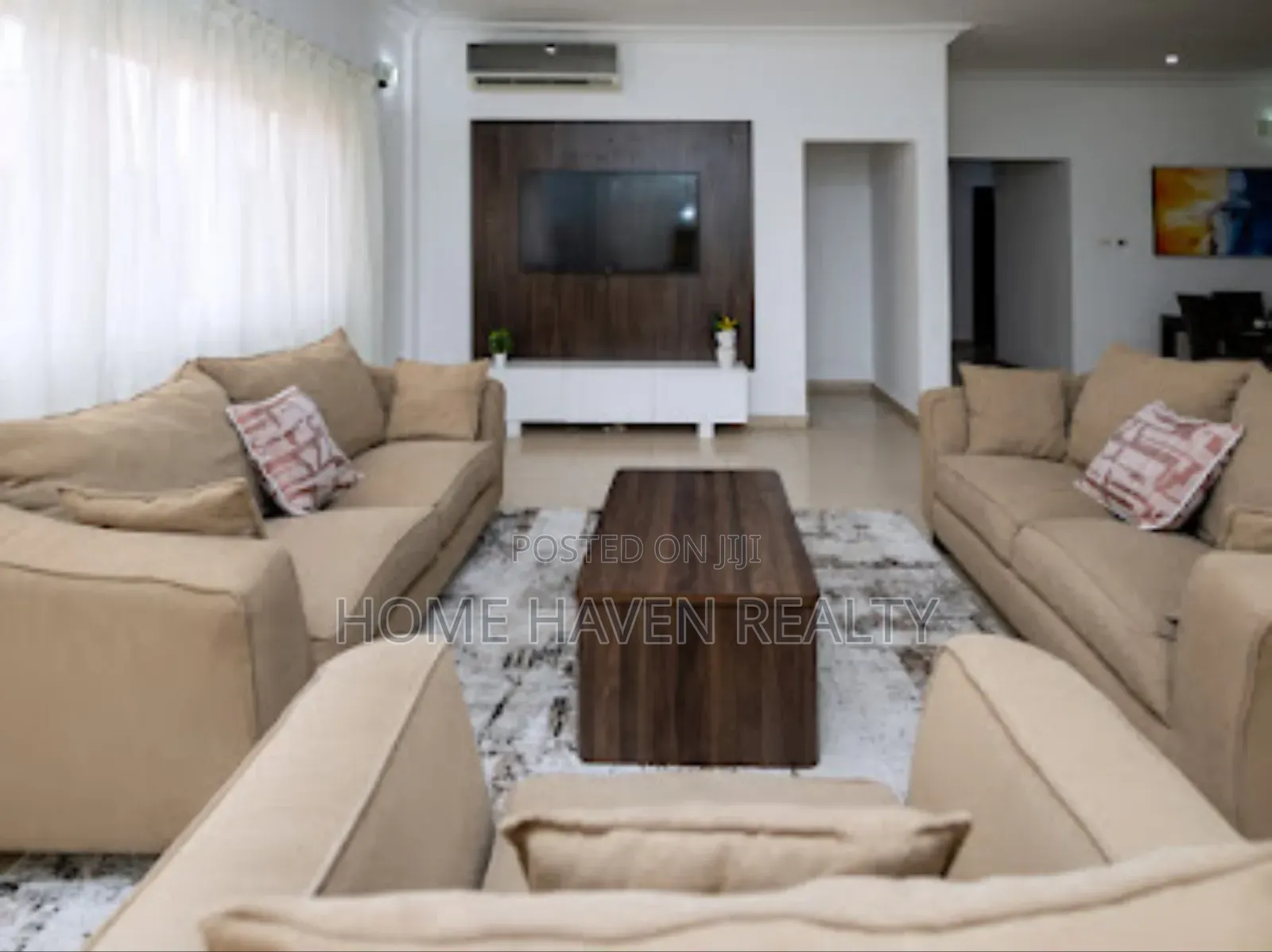 Furnished 3bdrm Apartment in Airport Residentials for rent in Airport Residential Area