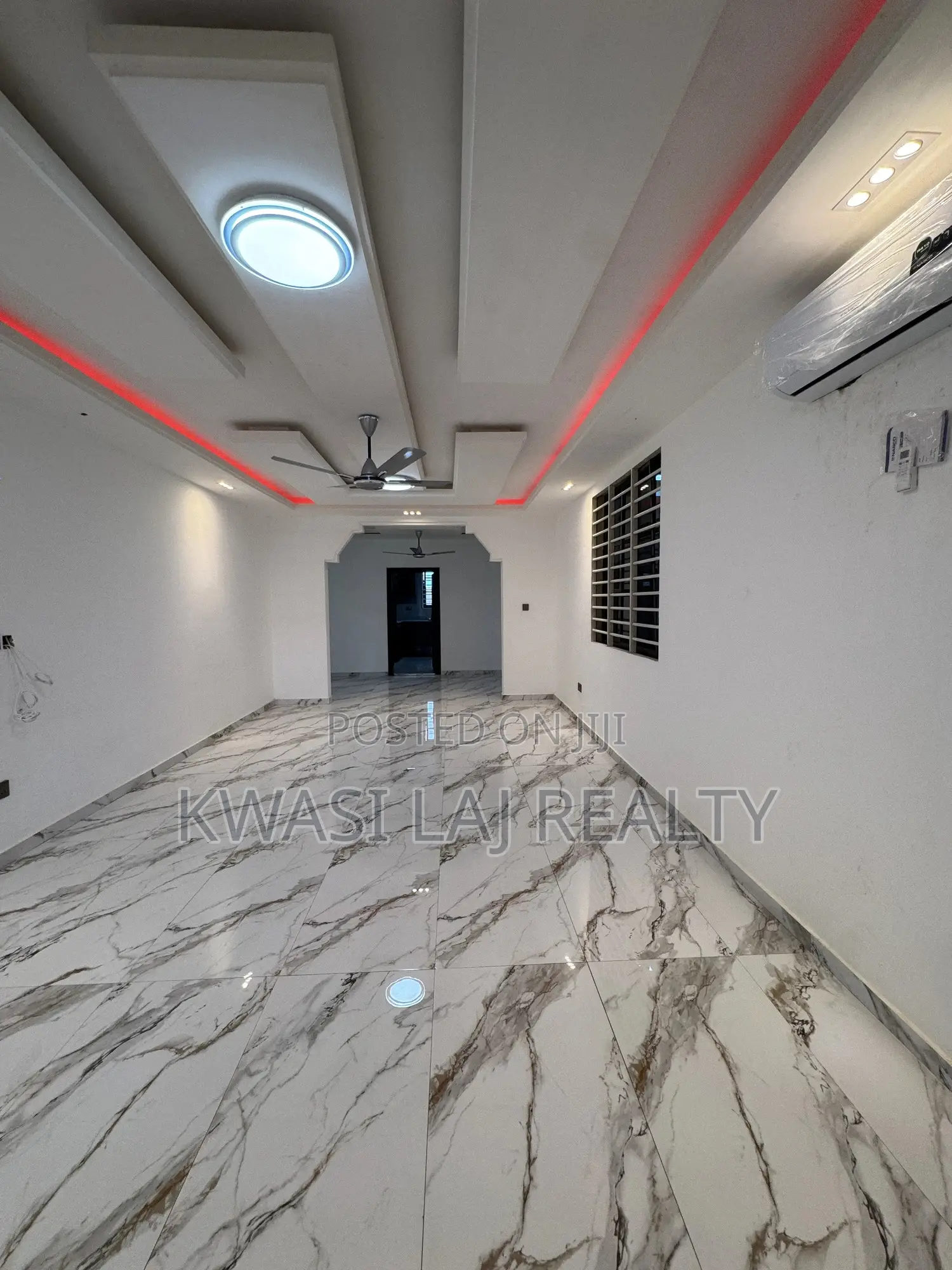 2bdrm Apartment in Inside New Bortianor, Weija for rent in Weija