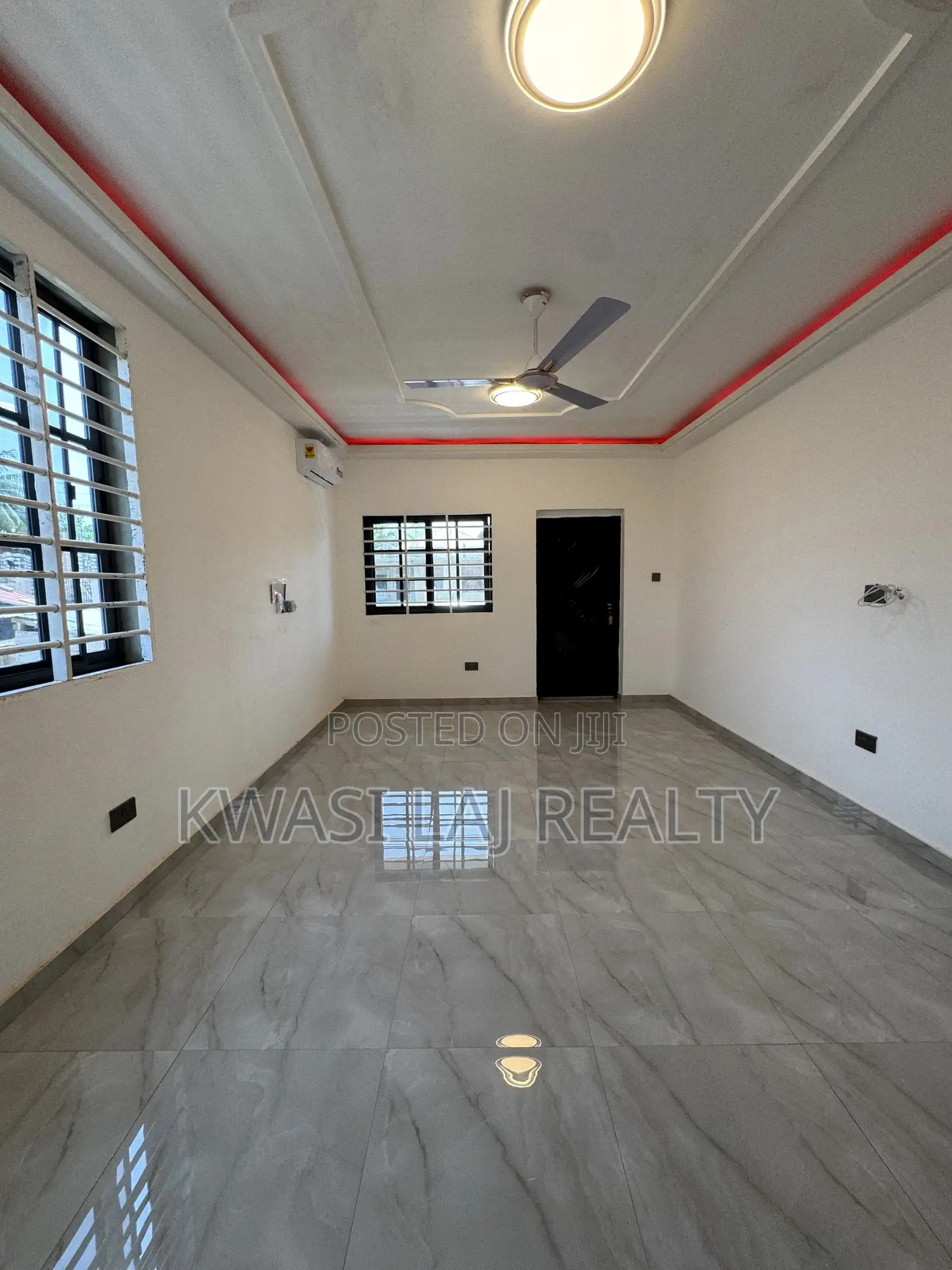 2bdrm Apartment in Inside New Bortianor, Weija for rent in Weija