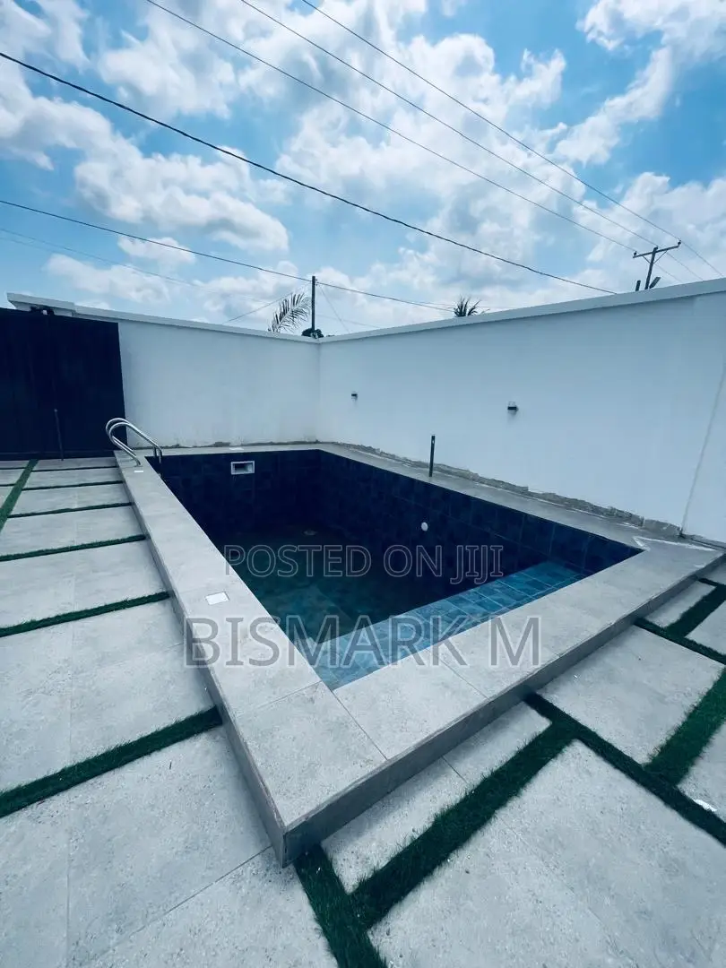 4bdrm House in Ashaley Botwe for sale in Ashaley Botwe