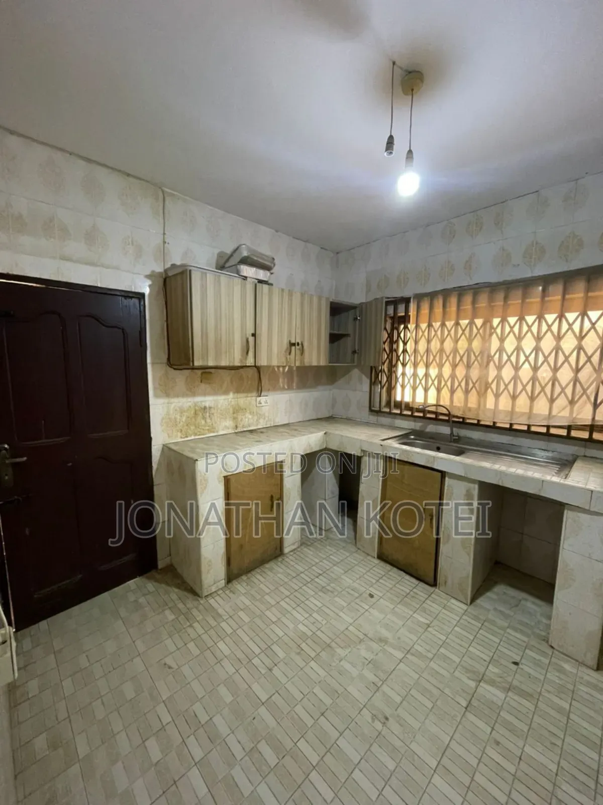 1bdrm Apartment in Baatsona Total for rent in Baatsona Total
