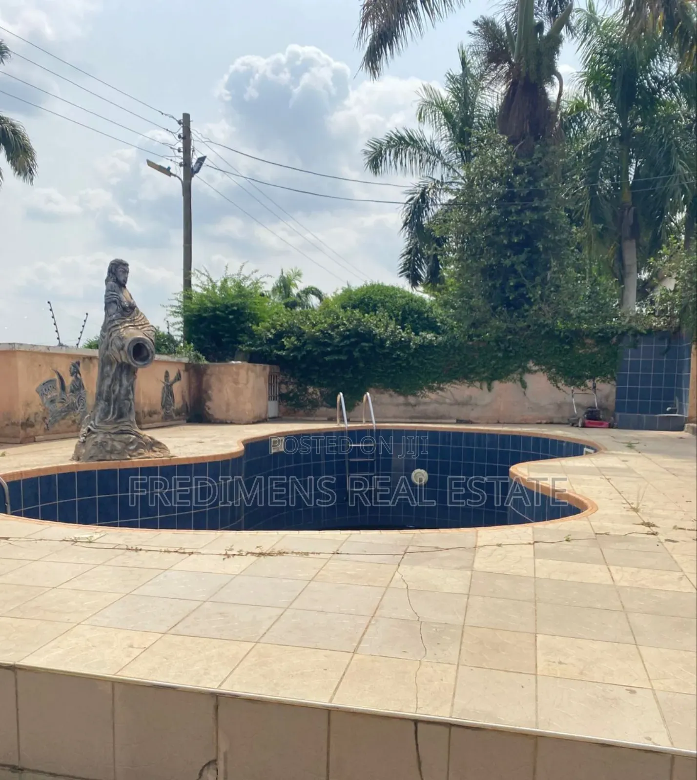 9bdrm House in Fredimens Real, Ejisu-Juaben Municipal for rent in Ejisu-Juaben Municipal